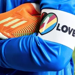Η Γερμανία ενσωμάτωσε το logo του «One Love» στον τοίχο των χορηγών της