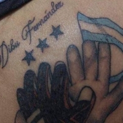 Μεγάλη γκάφα τατουατζή που... άλλαξε όνομα στον Εμιλιάνο Μαρτίνες