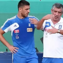 Κατσουράνης στη Record: «Ο Σάντος είναι ο πιο σημαντικός άνθρωπος στην καριέρα μου»