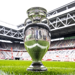 euro_2024_trophy