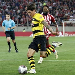 Στην προεπιλογή της Ελβετίας για το Euro οι Τσούμπερ και Στεργίου