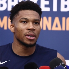 Ο Γιάννης Αντετοκούνμπο.