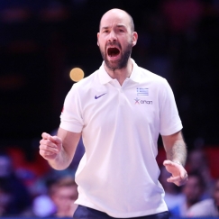 Πρώτη ήττα του Σπανούλη στον πάγκο της Εθνικής στο 11ο ματς