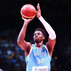 Κώστας Αντετοκούνμπο