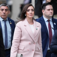 Αντιπρόεδρος Αργεντινής: «Εμπρός Αργεντινή, να βάλουμε φρένο στους εισβολείς!»
