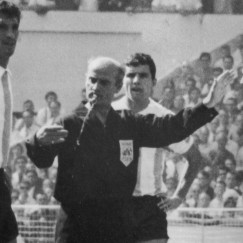 Ο άνθρωπος που δεν... δεχόταν να αποβληθεί και έφερε τις κάρτες στο ποδόσφαιρο: Η Αργεντινή θρηνεί για τον Αντόνιο Ρατίν