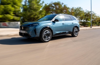 Test drive Peugeot E-5008: Η ηλεκτρική οικογενειακή μετακίνηση σε άλλη κλίμακα