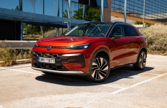 Ζώντας με το Volkswagen T-Roc 1.5 eTSI: Πώς κερδίζεται η μάχη της καθημερινότητας