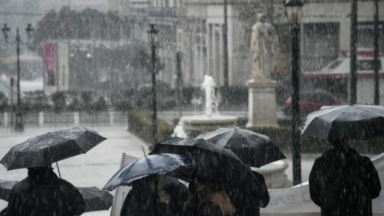 Έκτακτο δελτίο καιρού: Κακοκαιρία εξπρές αύριο με ισχυρές βροχές και καταιγίδες