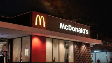 McDonald's με πρωτεΐνη; Η αλυσίδα αλλάζει κατάλογο λόγω της αυξημένης χρήσης ενός φαρμάκου
