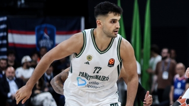 Ο Ομέρ Γιούρτσεβεν