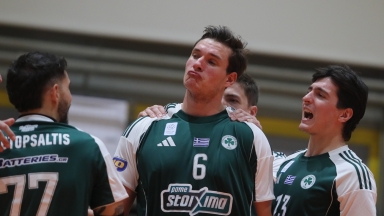 Ο Παναθηναϊκός νίκησε τον Φοίνικα Σύρου και συνεχίζει με το απόλυτο στη Volley League