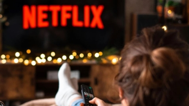 Netflix: Υποχρεώνεται σε επιστροφές έως 500€ μετά από δικαστική απόφαση