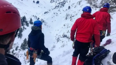 Τραγωδία στα Βαρδούσια Όρη: Εντοπίστηκαν νεκροί τρεις ορειβάτες και μία γυναίκα