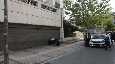 Αδιανόητο ατύχημα στη Λευκωσία: Βοήθησε τον οδηγό να παρκάρει και κατέληξε στη ΜΕΘ!