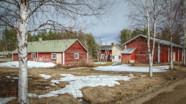 Χωρίς ρεύμα και χωρίς νερό στους -43°C: Πώς ζει ένα ζευγάρι στη Φινλανδία