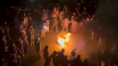 Χάος στο Ιράν: Πάνω από 500 οι νεκροί, απειλεί ο Τραμπ (vid)