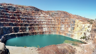 Oklo Ore: Ο πυρηνικός αντιδραστήρας 2 δισεκατομμυρίων ετών που δεν θα έπρεπε να υπάρχει (vid)