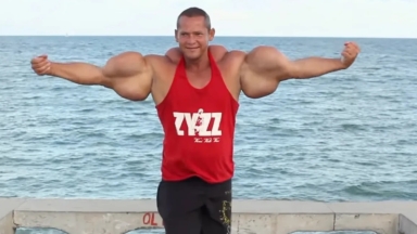 Πέθανε ο «Ποπάι» της Βραζιλίας, με τα μπράτσα μεγαλύτερα από το κεφάλι του