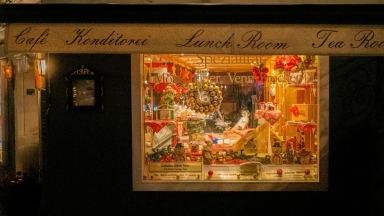 «Δεν σταματά ποτέ»: Ο εφιάλτης γυναίκας που ακούει την ίδια χριστουγεννιάτικη μελωδία 272 ώρες