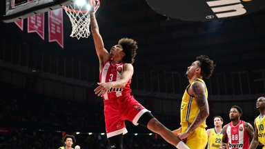 Γουόρντ για το δυστύχημα στη Ρουμανία: «Είμαστε μαζί σας παιδιά και στέλνουμε την αγάπη μας σε εσάς και τις οικογένειές σας»