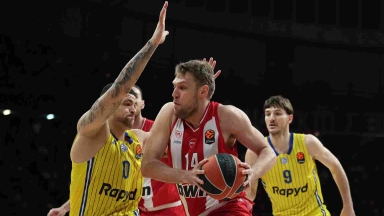 Ο Σάσα Βεζένκοφ