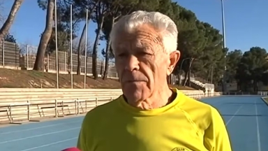 «Δουλεύω από τα 11»: Ο 82χρονος που έχει σώμα 30χρονου