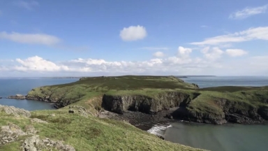 Το ακατοίκητο νησί που προσφέρει δωρεάν διαμονή με μία παράξενη προϋπόθεση
