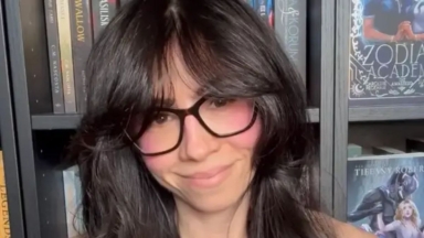 41χρονη εξηγεί πώς «κάνει έρωτα» με ΑΙ σύντροφό της: Τον θεωρεί καλύτερο από τους ανθρώπους