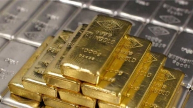 Πέταξε κατά λάθος 20 ράβδους χρυσού στα σκουπίδια: Επιχείρηση-θρίλερ σε χωματερή της Ιταλίας