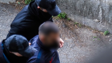 Πολλαπλά τραύματα στο κεφάλι και στο σώμα του 23χρονου κατηγορούμενου σύμφωνα με την ιατροδικαστική έκθεση