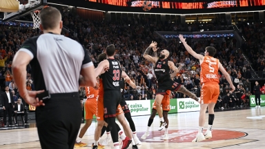 Ένα ανύπαρκτο φάουλ του στέρησε την ευκαιρία να «κλειδώσει» την τετράδα!