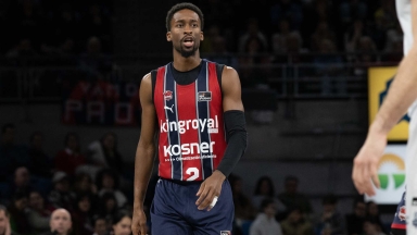 Ο Κόμπι Σίμονς