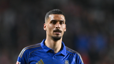 Ο Κάρμο βγήκε αλλαγή και αντάλλαξε... γαλλικά με φιλάθλους της Οβιέδο!