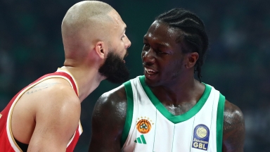 «Μπηχτή» Φουρνιέ σε Ναν: «Το να υποτιμάς κάποιον δεν σε κάνει καλύτερο»