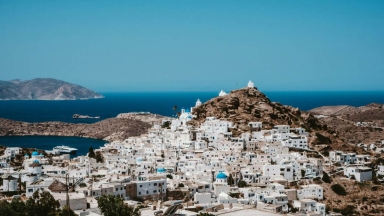 Κοινωνικός Τουρισμός 2026: Πότε ανοίγουν οι αιτήσεις, ποιοι οι δικαιούχοι και όλες οι αλλαγές