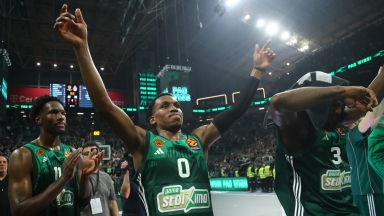 Respect Άταμαν σε Σορτς: Η κίνηση αναγνώρισης του Τούρκου στον MVP κόντρα στη Μονακό