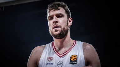 Είναι όμορφα στην κορυφή, αλλά πιο όμορφη είναι η κορυφή του Μαΐου! 