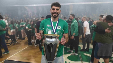 Πρωτοψάλτης στο Gazzetta: «Το "στις χαρές και στις λύπες μαζί", δεν γράφτηκε τυχαία, σήμερα το ζήσαμε παραπάνω»