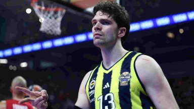 Μπιμπέροβιτς: «Είμαι σίγουρος ότι είμαστε καλύτεροι από τον Ολυμπιακό»