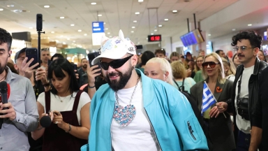 Ο Akylas επέστρεψε στην Ελλάδα με δάκρυα στα μάτια: «Ελπίζω να σας έκανα περήφανους» (vid)
