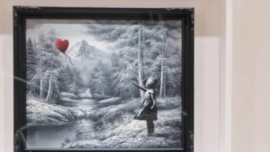 Έσπασε τα κοντέρ: Το «Κορίτσι με μπαλόνι» του Banksy πουλήθηκε πάνω από 16 εκατ. ευρώ