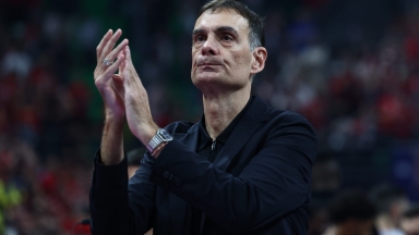 Μπαρτζώκας: «Είχαν λιγότερη πίεση από εμάς, αλλά ήμασταν επιβλητικοί και συμπαγείς»