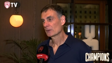 Μπαρτζώκας για το σύνθημα: «Ήμουν τρομερά παράφωνος, αλλά ας αφήσουμε τον εαυτό μας να γίνουμε και λίγο γελοίοι»
