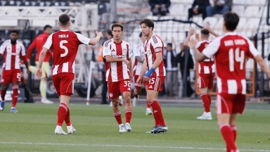 Έχει ανάγκη από αυτό το προφίλ, του πληθωρικού χαφ