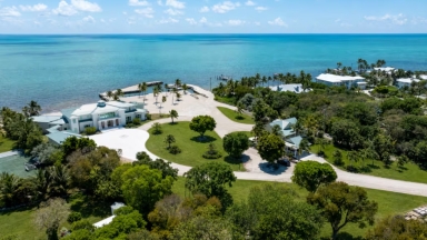 Ένα νεόκτιστο παραθαλάσσιο συγκρότημα στα Florida Keys πωλείται για 40 εκατ. δολάρια