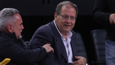 Αποκάλυψη της ΕΕΑ για την ΑΕΚ - Οι εταιρείες κολοσσοί δίπλα στον Μάκη Αγγελόπουλο