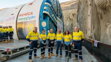 Για να μεταφέρουν 137 τόνους κατασκεύασαν ολόκληρη υποδομή - Η εντυπωσιακή επιχείρηση στην Αυστραλία