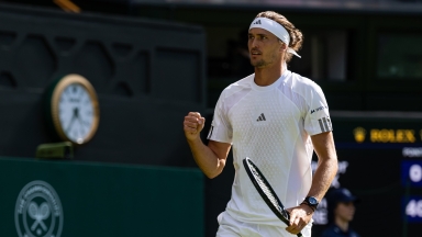 Χωρίς να χάσει σετ στους "16" του Wimbledon ο Ζβέρεφ