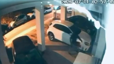 Βίντεο-ντοκουμέντο από την τοποθέτηση βόμβας έξω στο σπίτι του Σάββα Αναστασιάδη: Η στιγμή που ο δράστης την αφήνει και φεύγει